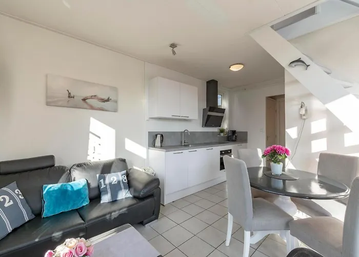 Groote Keeten Near 펜션